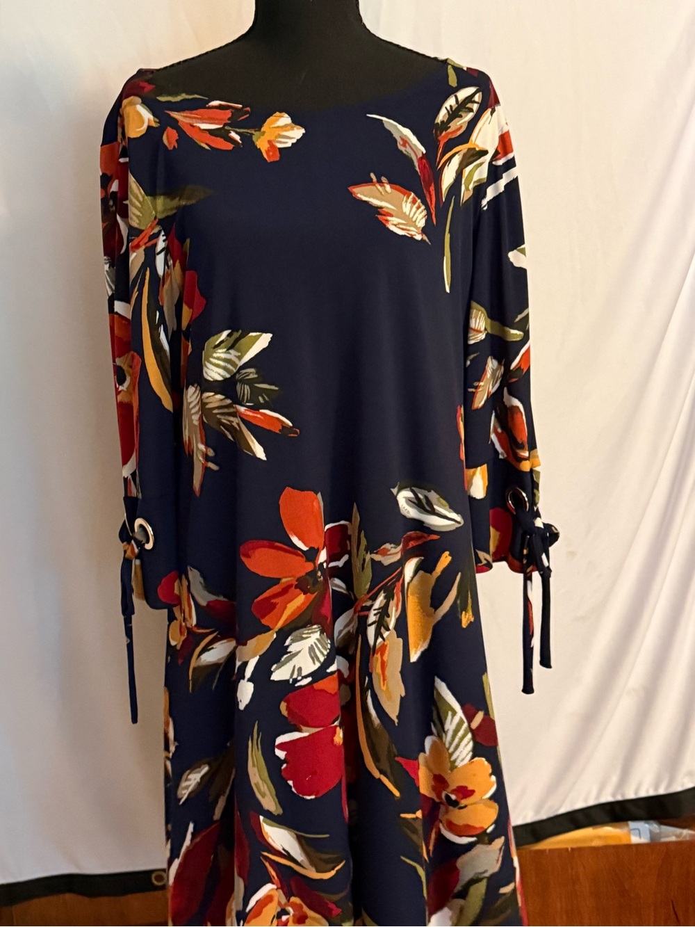Women’s Navy Blue Floral Dress